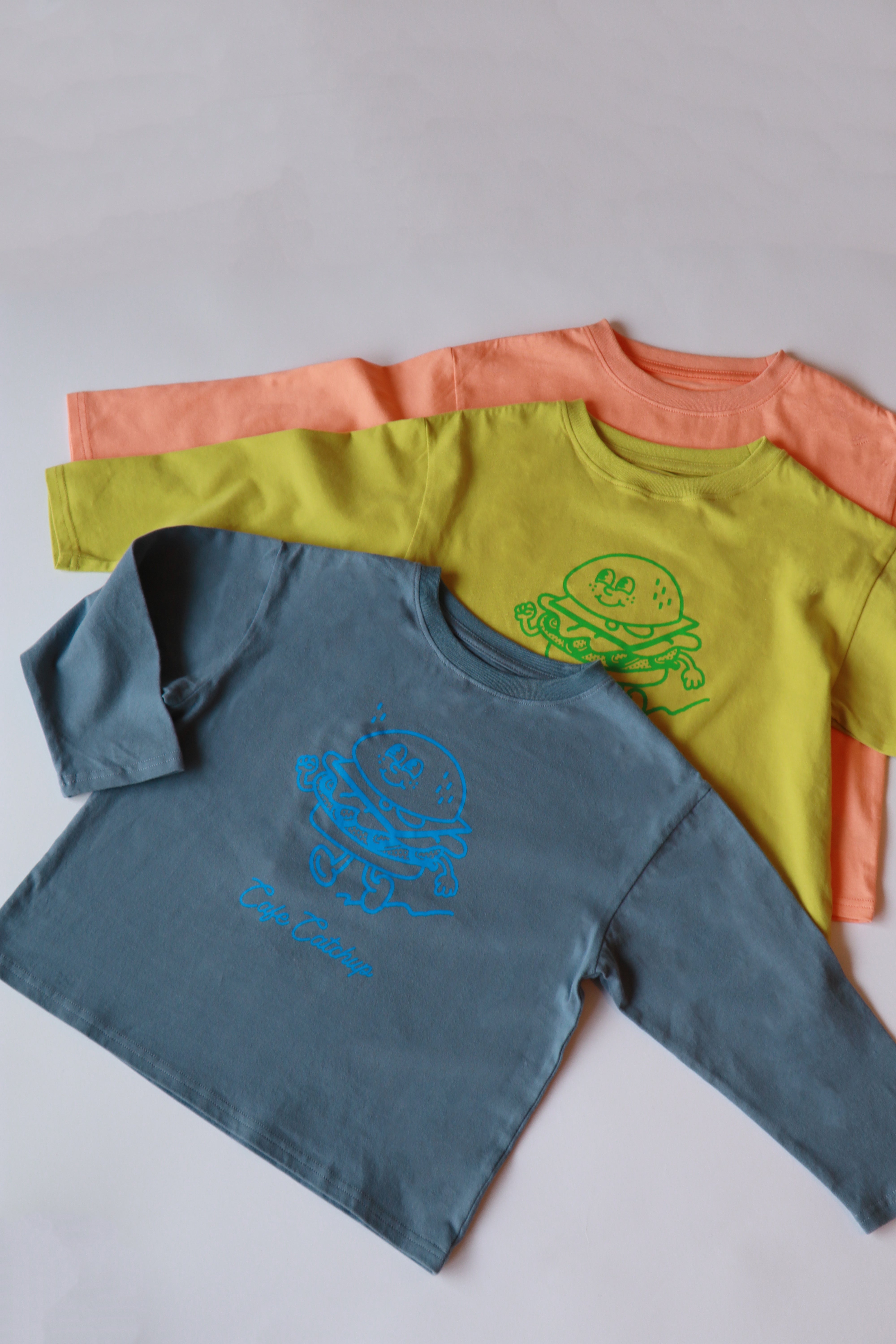 【新品未使用】カールヘルム◆ハンバーガープリントシャツ ハンバーガーカールくんプリントシャツ （シャツ・ブラウス）｜PINK