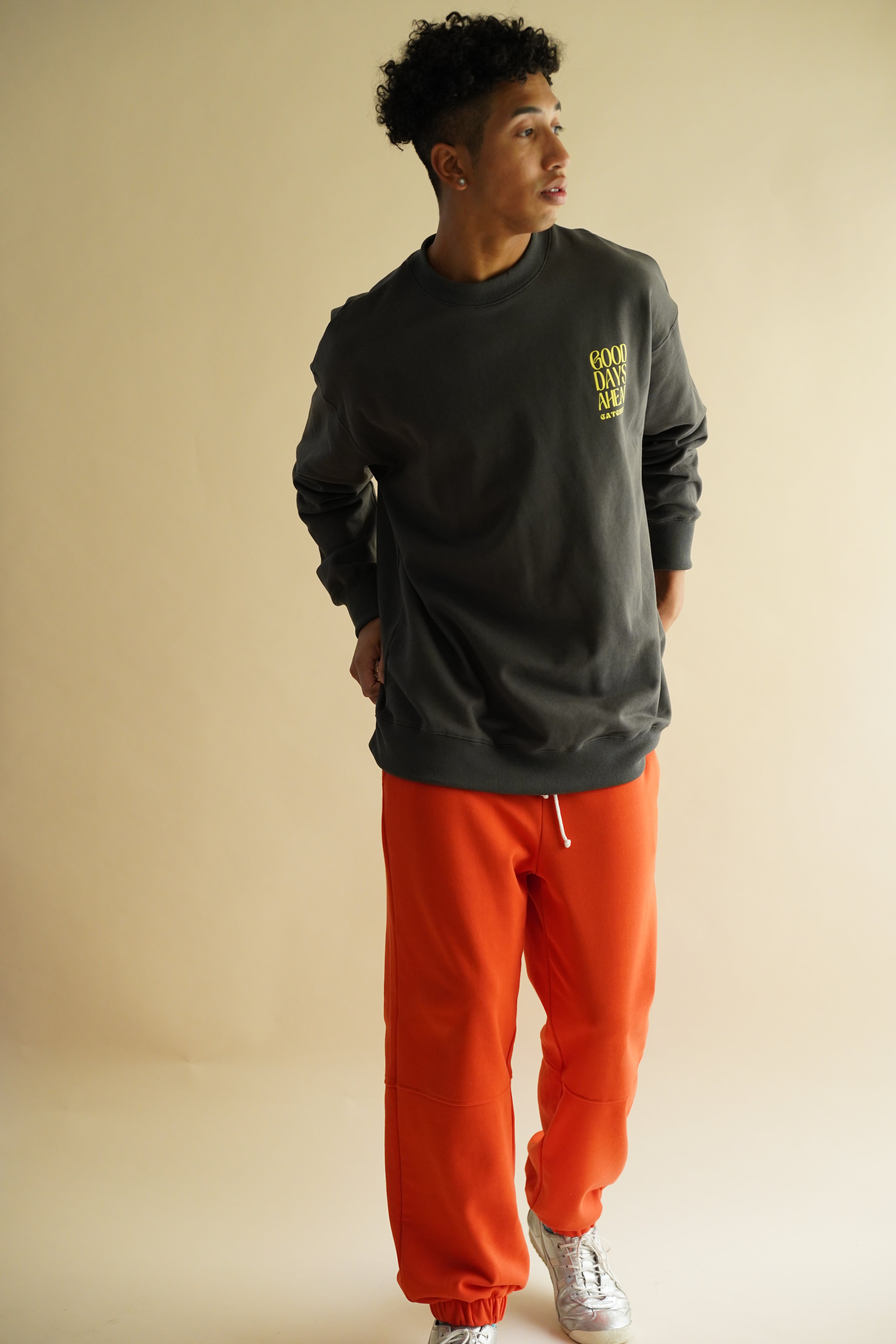2025AW】“GOOD DAYS AHEAD”スウェットトップス（大人サイズ） – Catchup