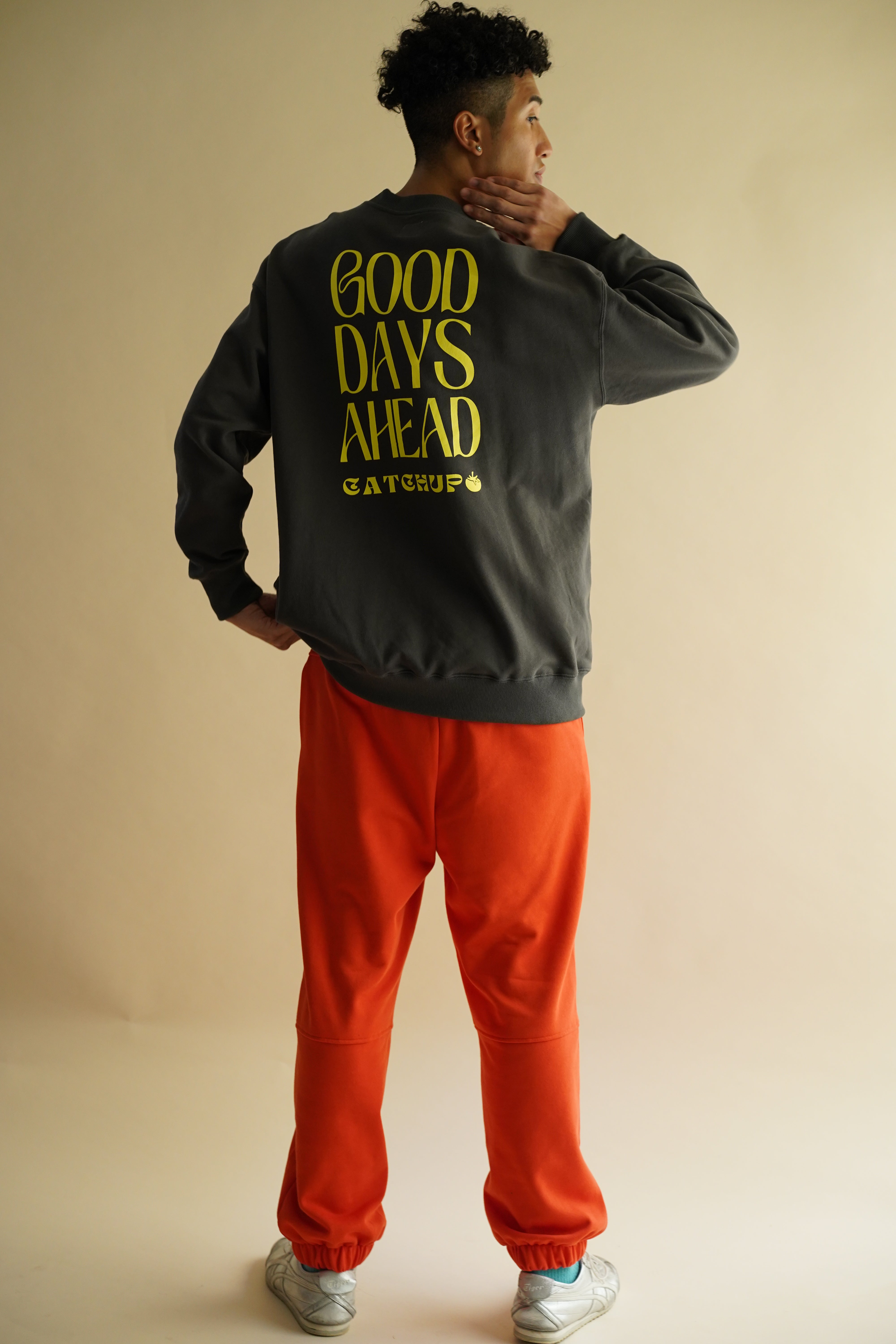 2025AW】“GOOD DAYS AHEAD”スウェットトップス（大人サイズ） – Catchup