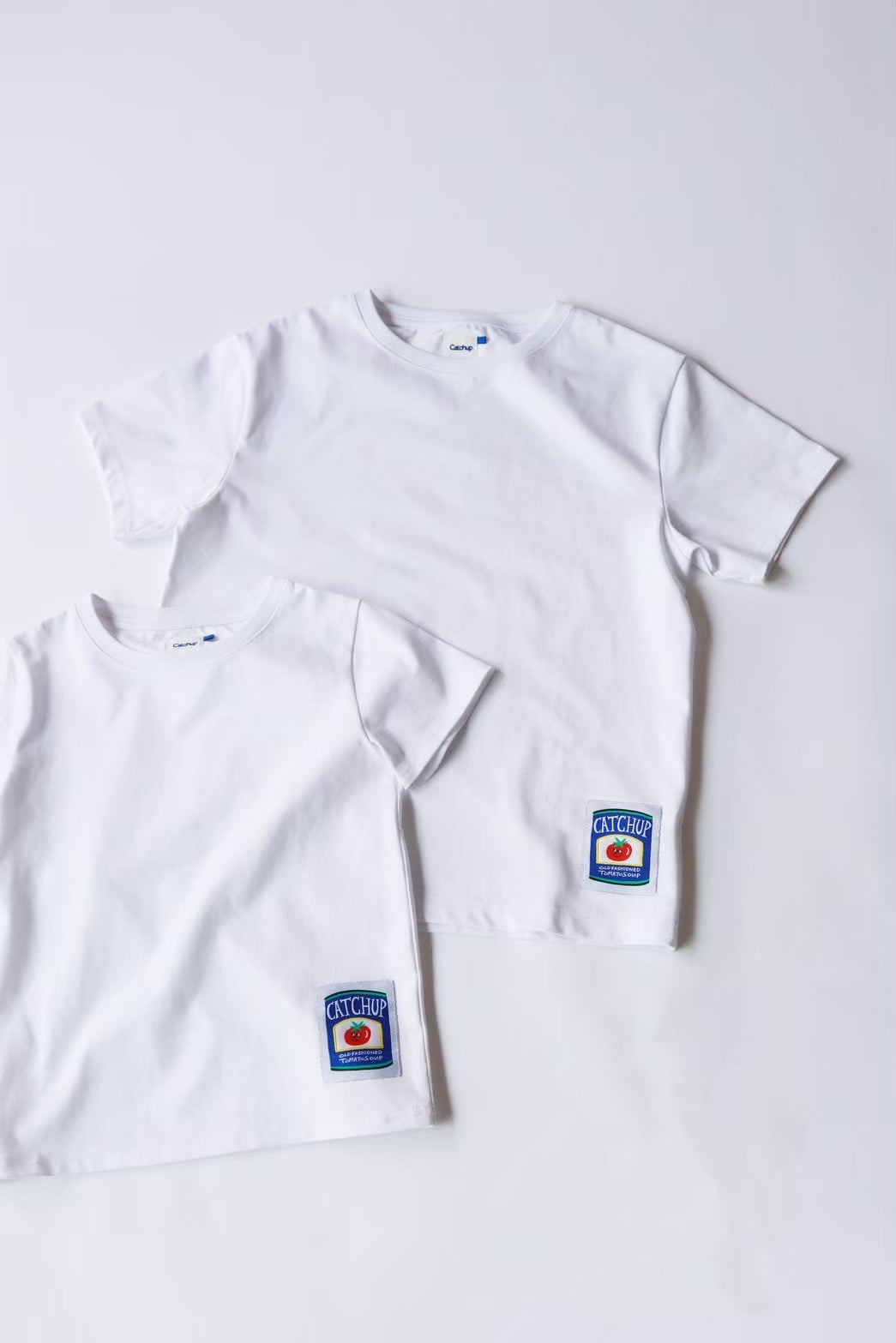 CDロゴ ワッペン Tシャツ M ホワイト 美品 定番】ワッペンTシャツ（大人サイズ） – Catchup